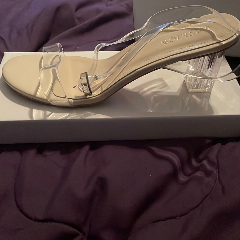 Brand new, never worn